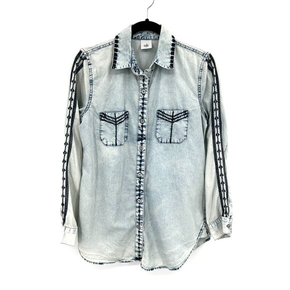CABI Blue Bardot Acid Wash Boho Embroider Long Sleeve Button Up Chambray Top XS - Picture 2 of 8